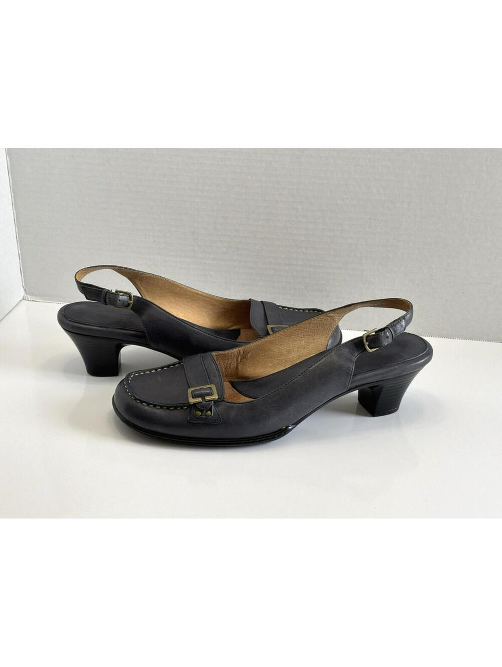 Softspots Shoes Women’s 10M Blue Leather Slingback Low Heels Comfort Square Toe